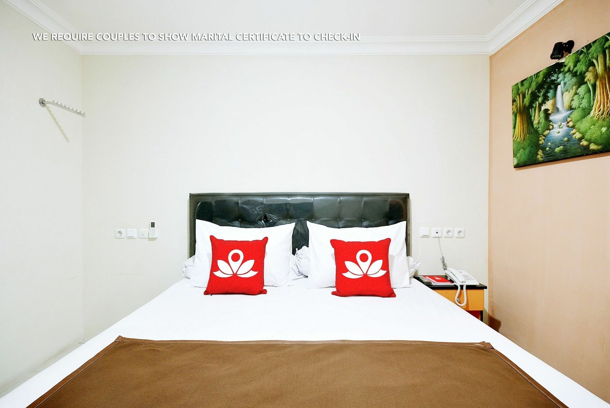 Zen Rooms Kuningan Syariah Giacarta Esterno foto