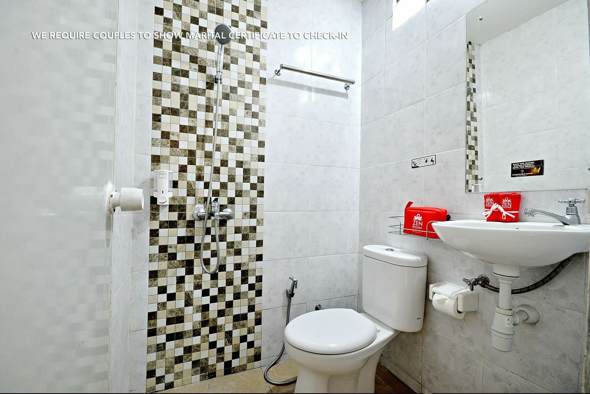 Zen Rooms Kuningan Syariah Giacarta Esterno foto
